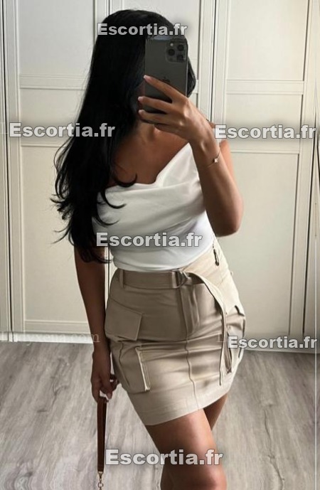 Mistressleila escort Paris