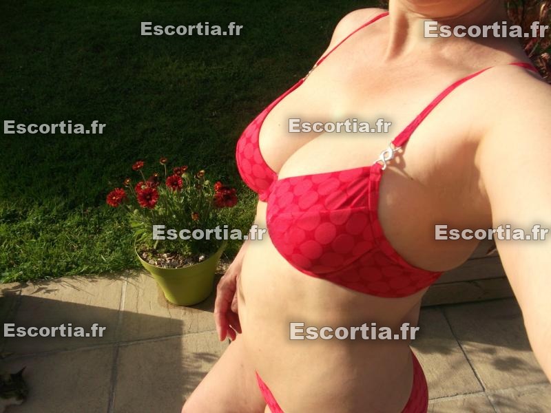Myrtille escort Rennes