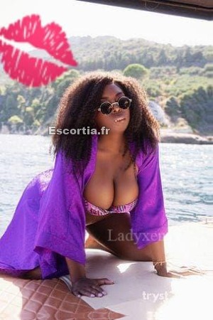 Nickyblair escort Aix les bains revard
