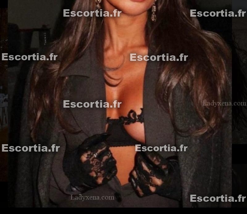 Nina06400 photo 2