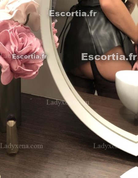 Oliviaxena51 photo 4
