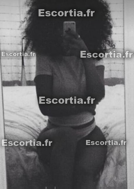 Rachelle 27 escort Brest