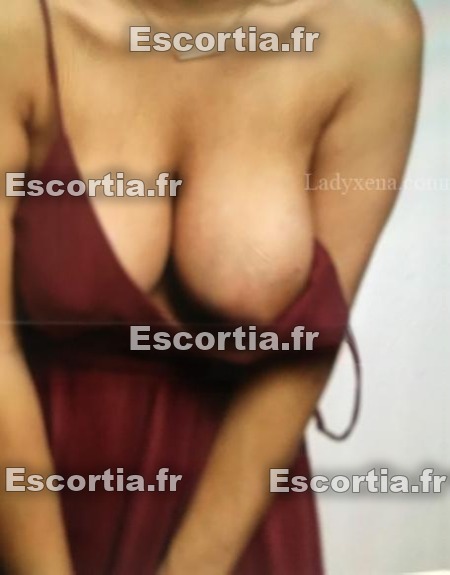 Rebecca75 photo 3