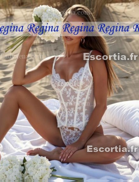 Regina Queen escort Paris