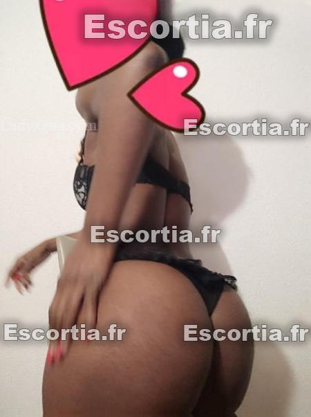 Samirah escort Besançon
