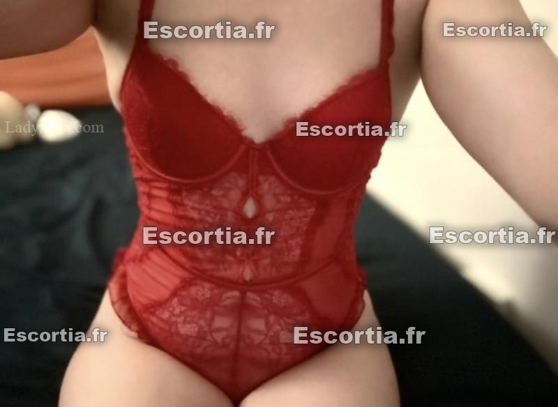 Secreeta75 photo 3