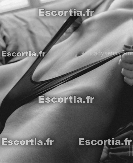 Sephira escort Paris