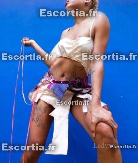 Sexybembi75 escort Paris
