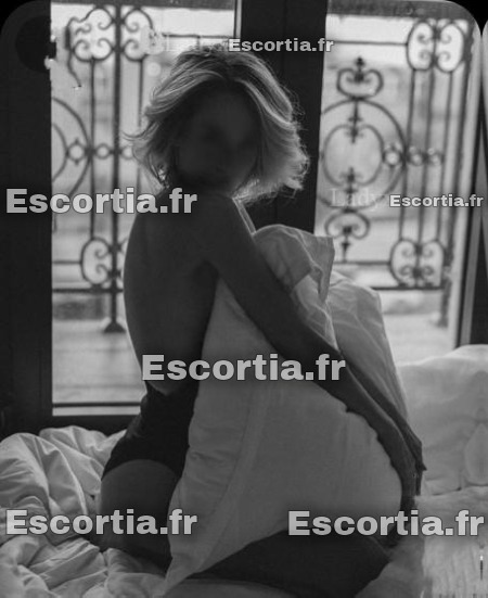 Sophielxix escort Lyon