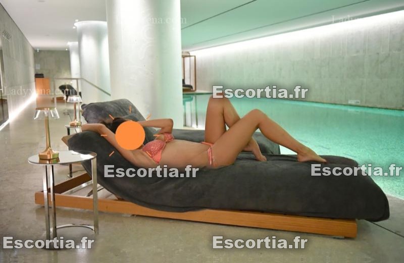 Stella Modela photo 2