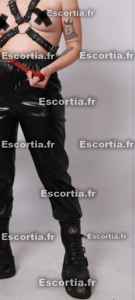 Sybilledesirs escort Toulouse