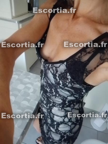 Titia24 photo 3