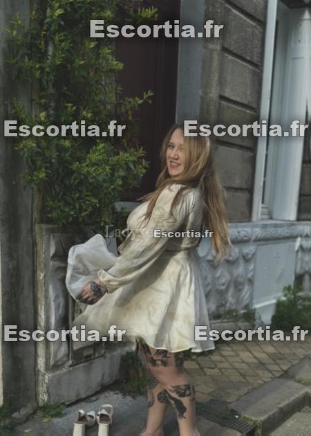 Violette99 photo 4