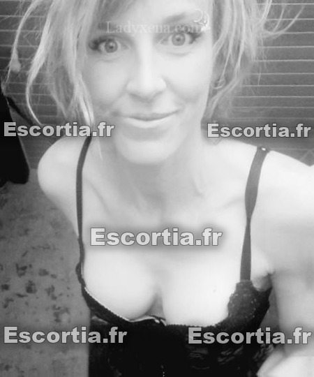 Ymily escort CHAMBERY